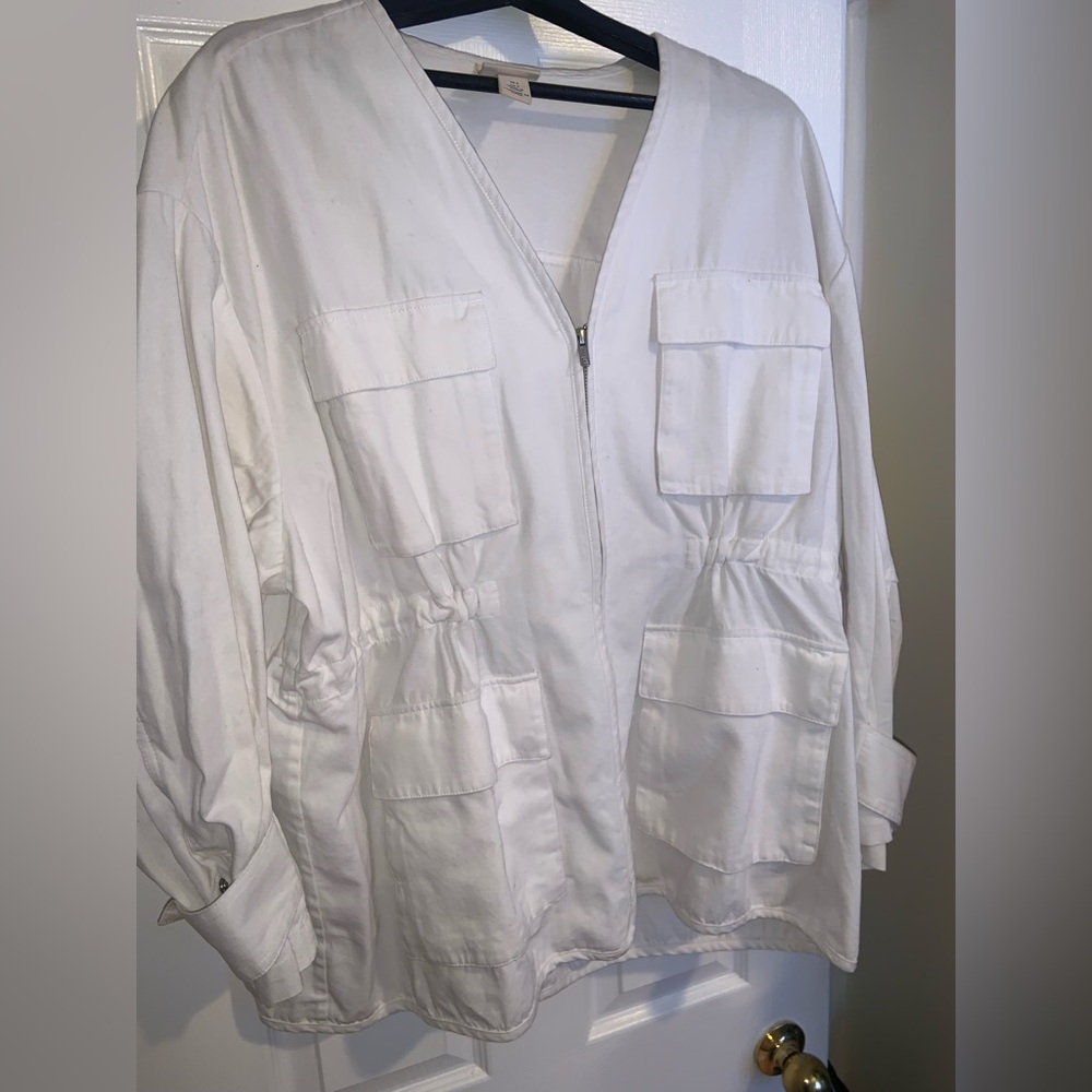 WHITE CARGO JACKET